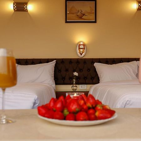 Pyramids Musem Apartment Nazlet el Simman ภายนอก รูปภาพ