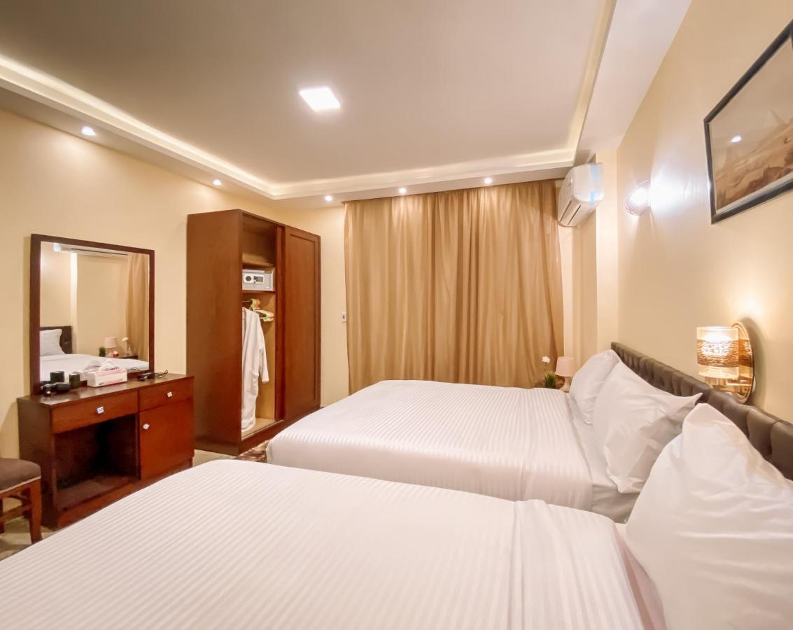 Pyramids Musem Apartment Nazlet el Simman ภายนอก รูปภาพ